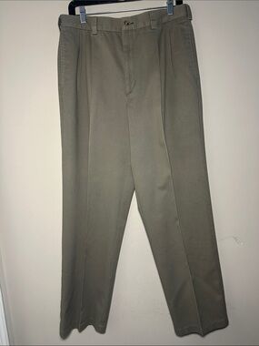 Tommy Hilfiger vintage y2k 32x32 Men's Khaki Neutral Tan pleated dress pants